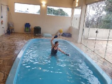 Casa: Piscina aquecida e coberta