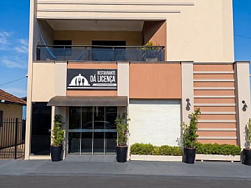 Pr�dio Comercial/Residencial/Casa - Alto Padr�o em Ibaiti